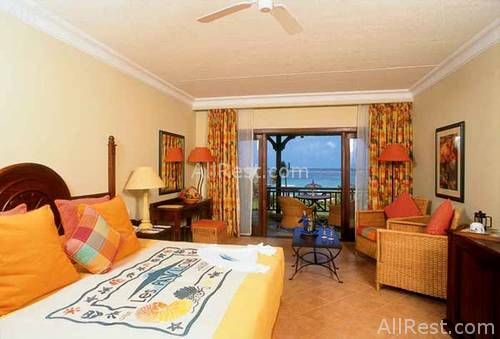 Le Pavillons Hotel 8